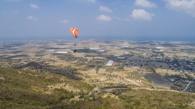 Terörden temizlenen Amanos Dağları yamaç paraşütü merkezi oldu
